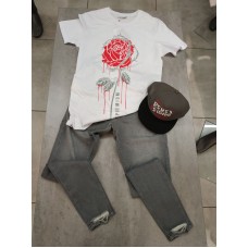 Tricou